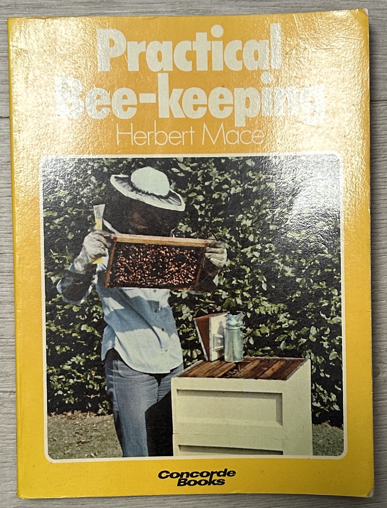 Practical Beekeeping By Herbert Mace