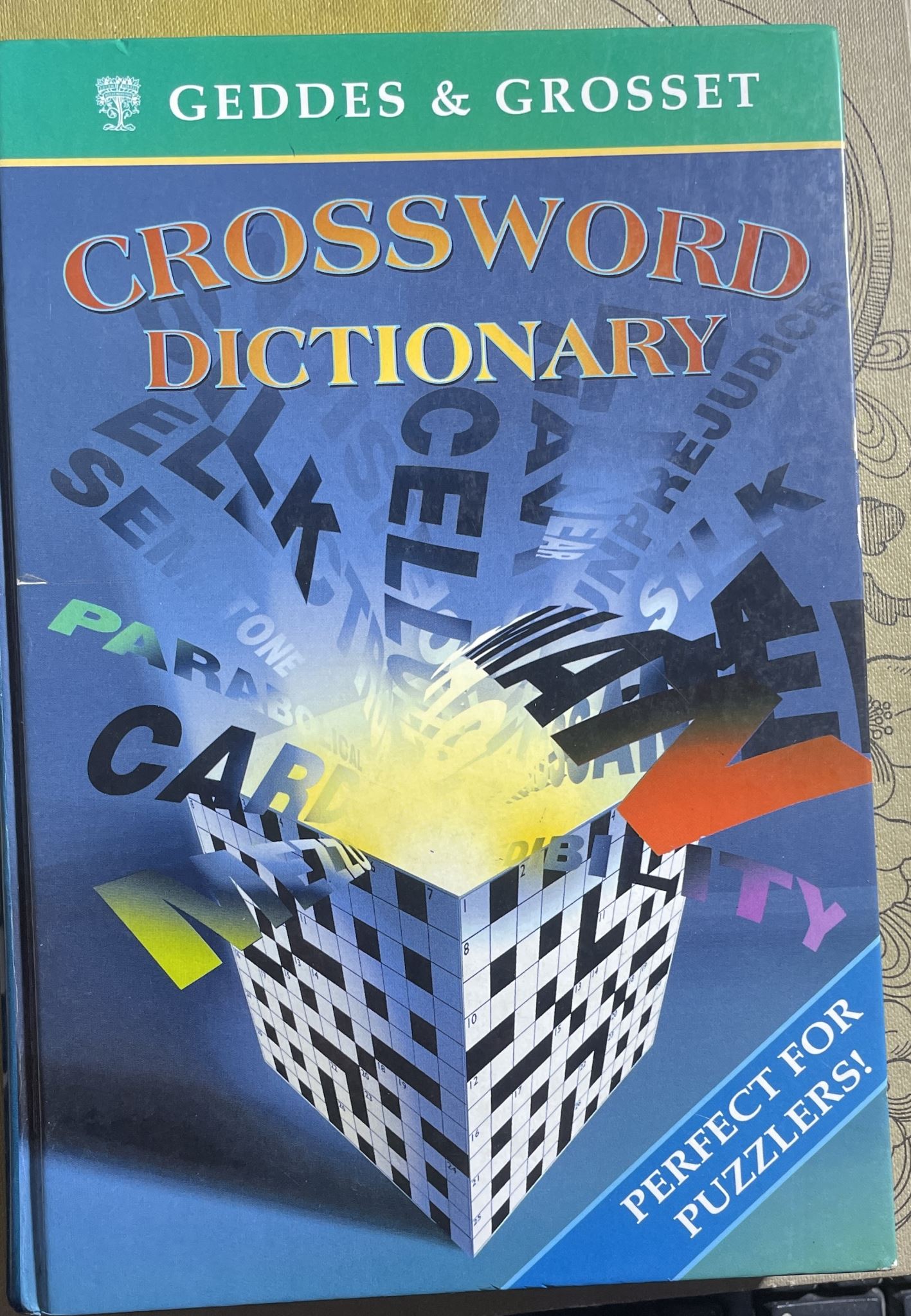 Geddes & Grosset Crossword Dictionary