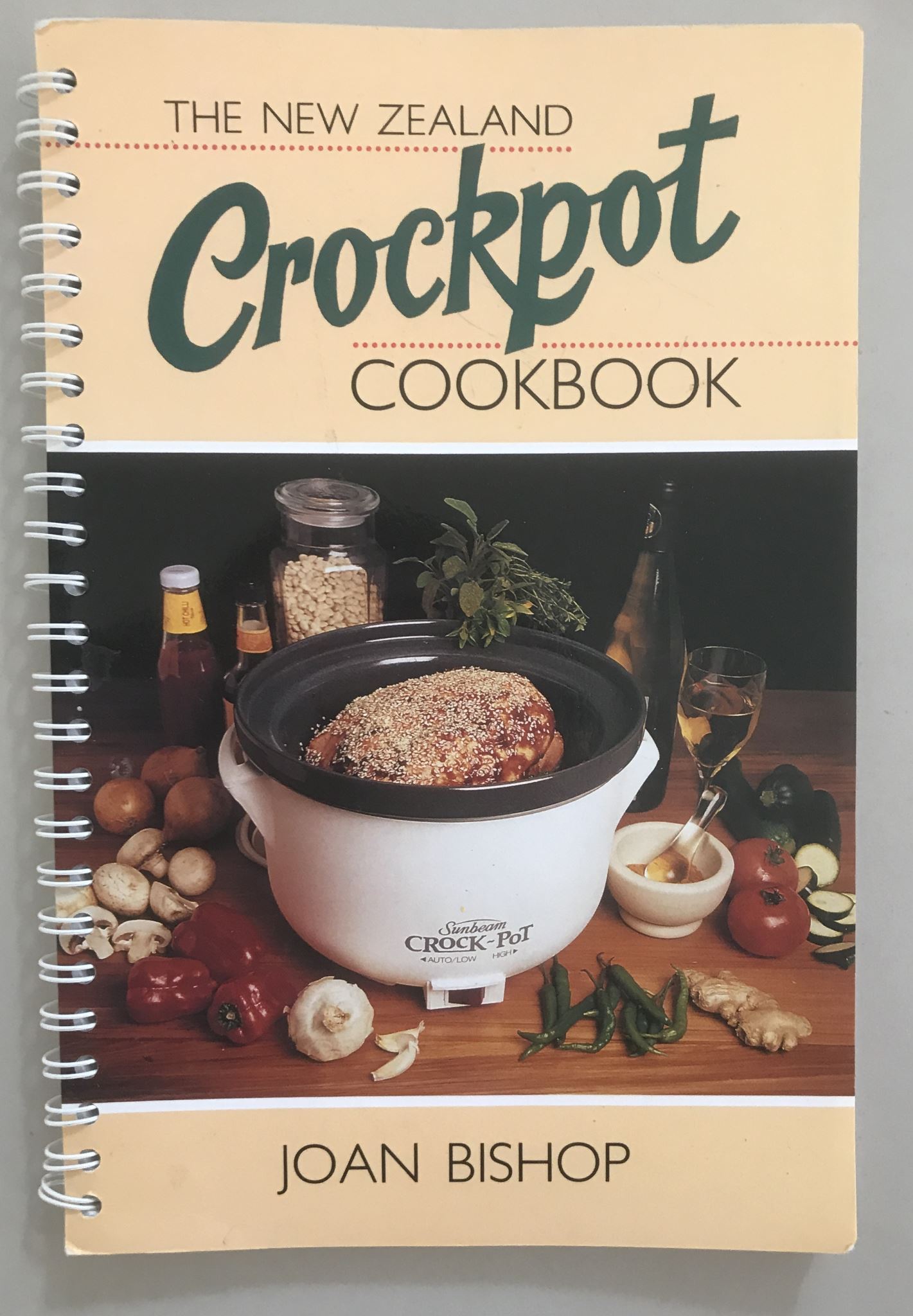 Joan Bishop New Zealand Crockpot Cookbook
