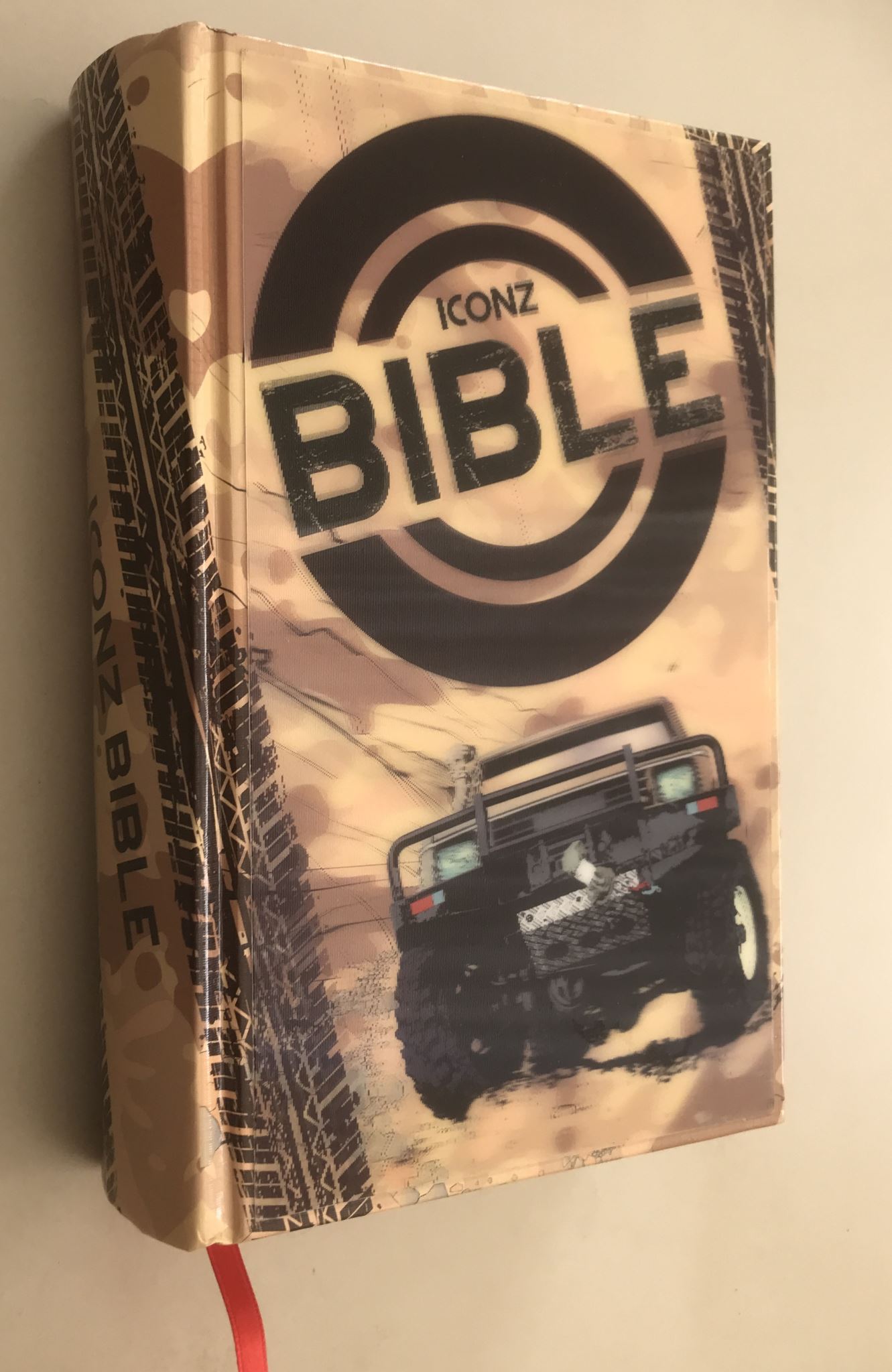 ICONZ Bible A 4WD Approach to The Bible