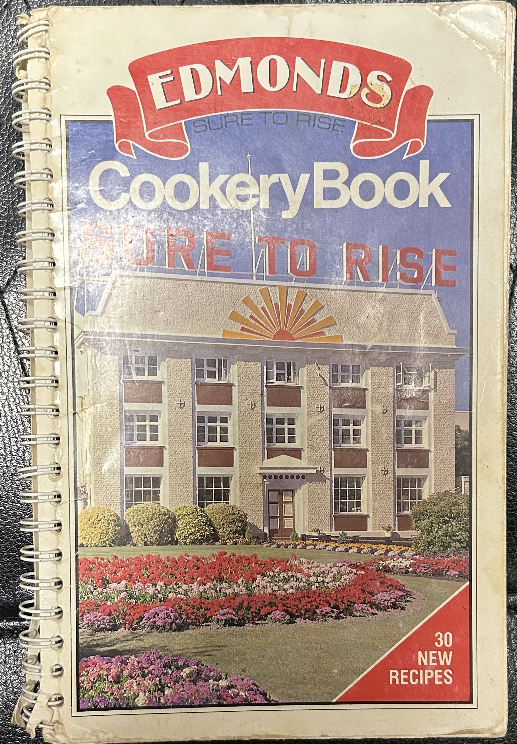 Edmonds Cookery Book (19th De Luxe Edition)