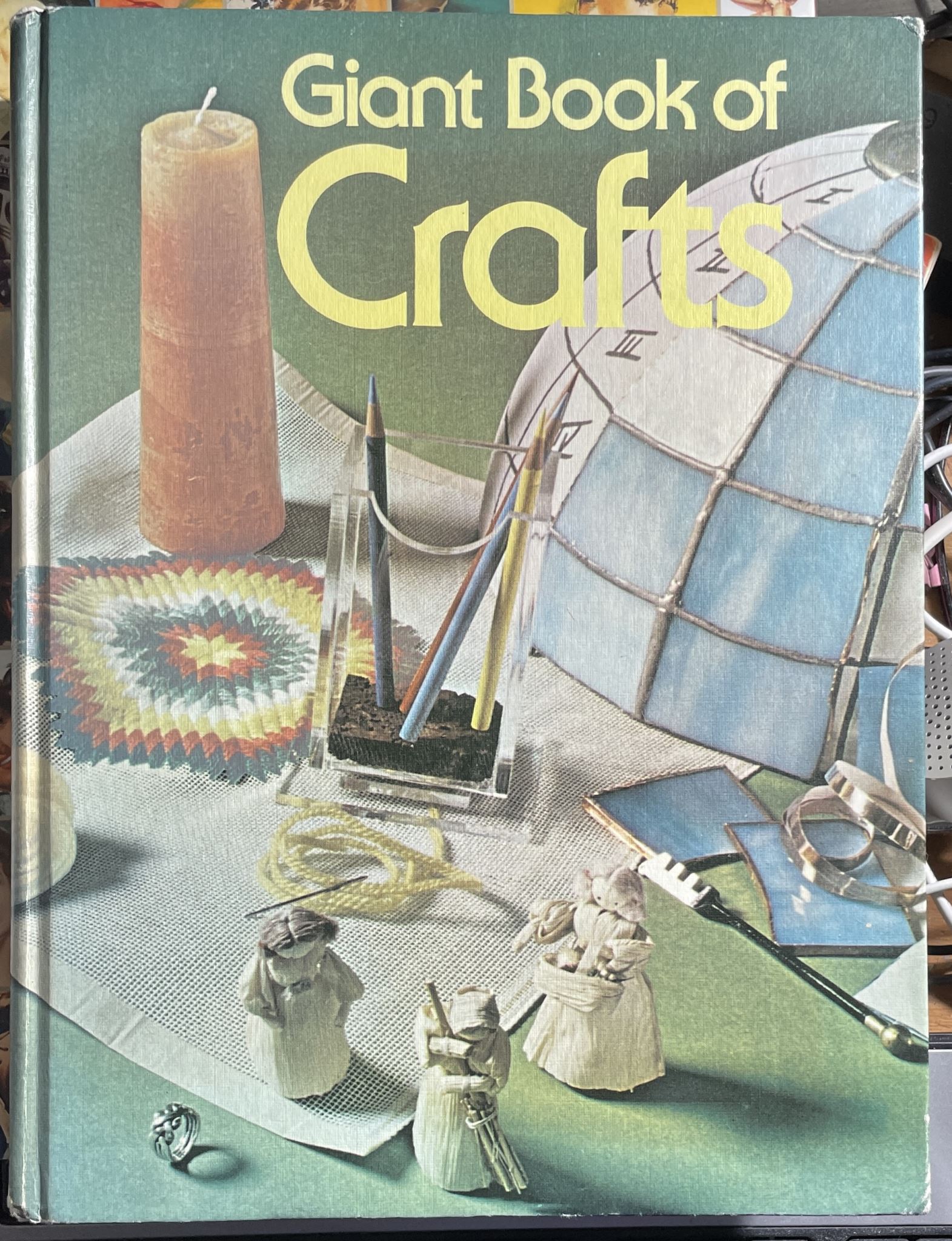 Giant Book of Crafts by Anne E Kallem