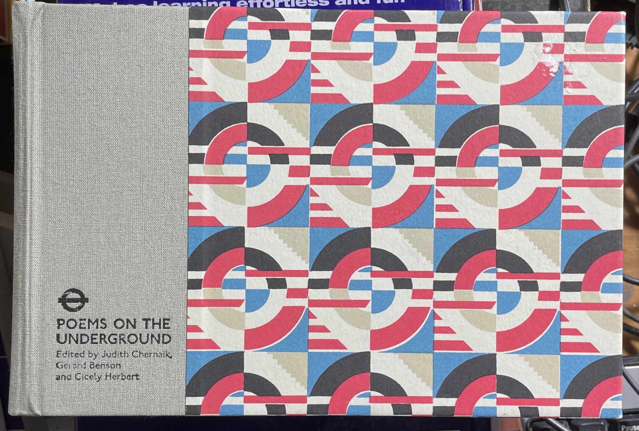 Penguin Classics Poems On the Underground