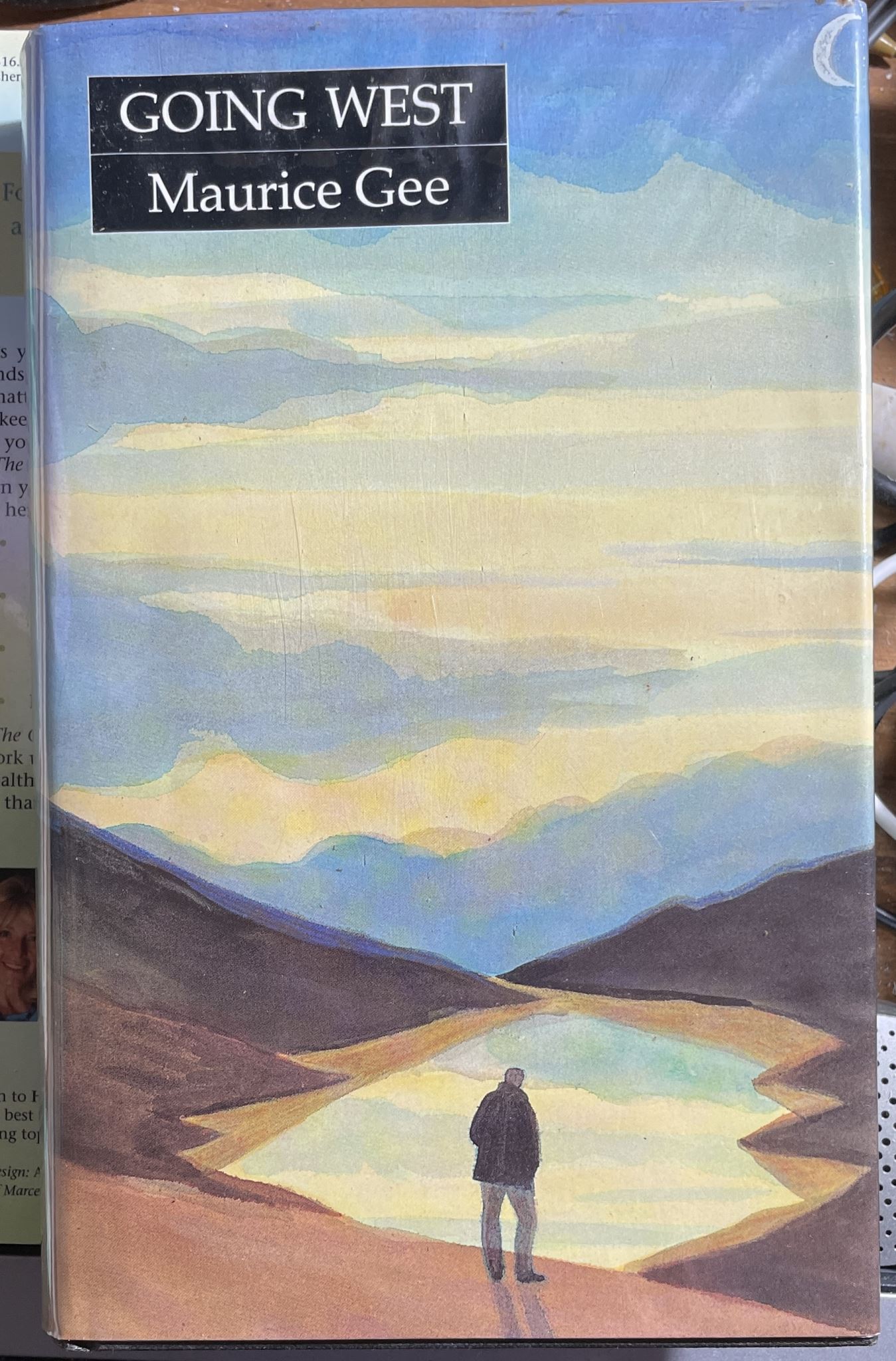 Going west by Maurice Gee