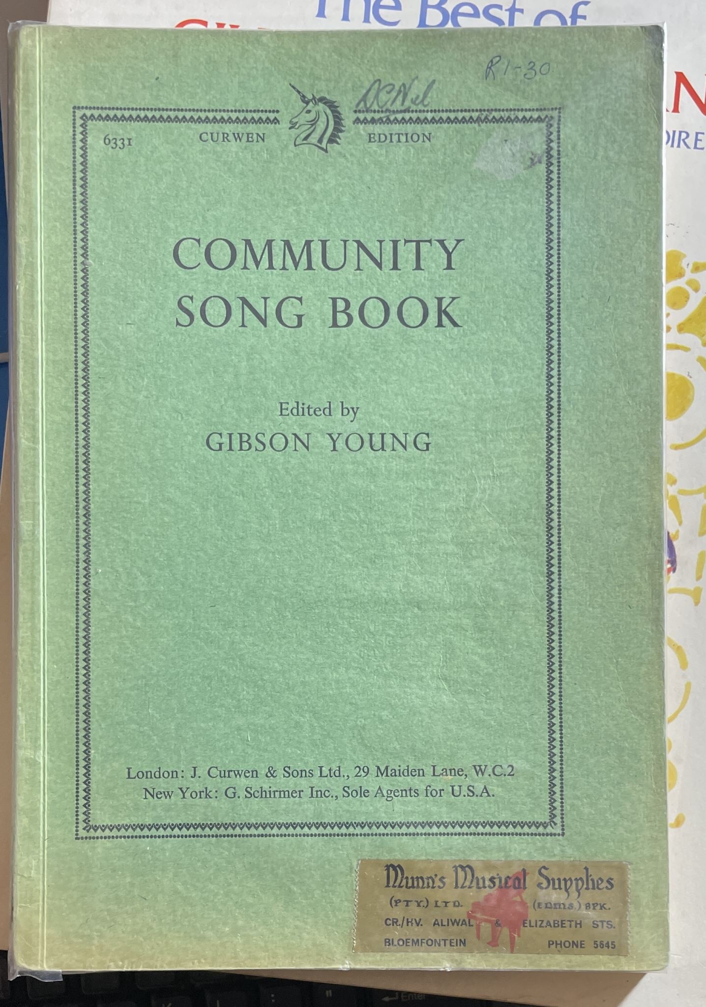 Community Song Book Edited by Gibson Young Curwen Edition