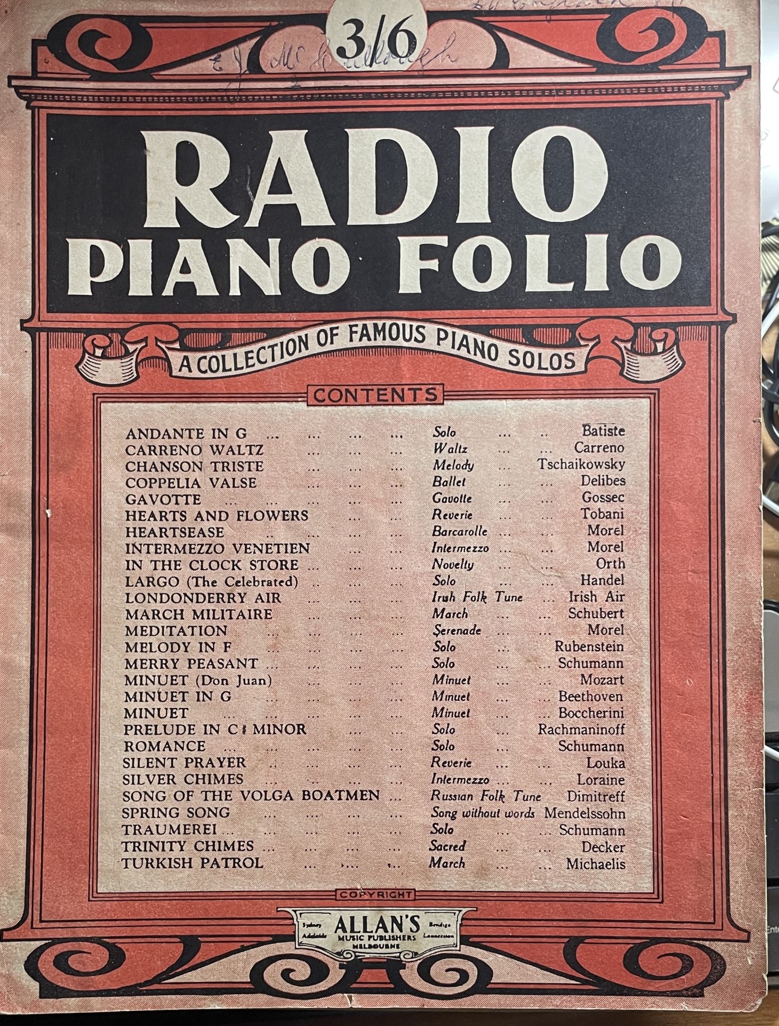 Radio Piano Folio A Collection of Famous Piano Solos