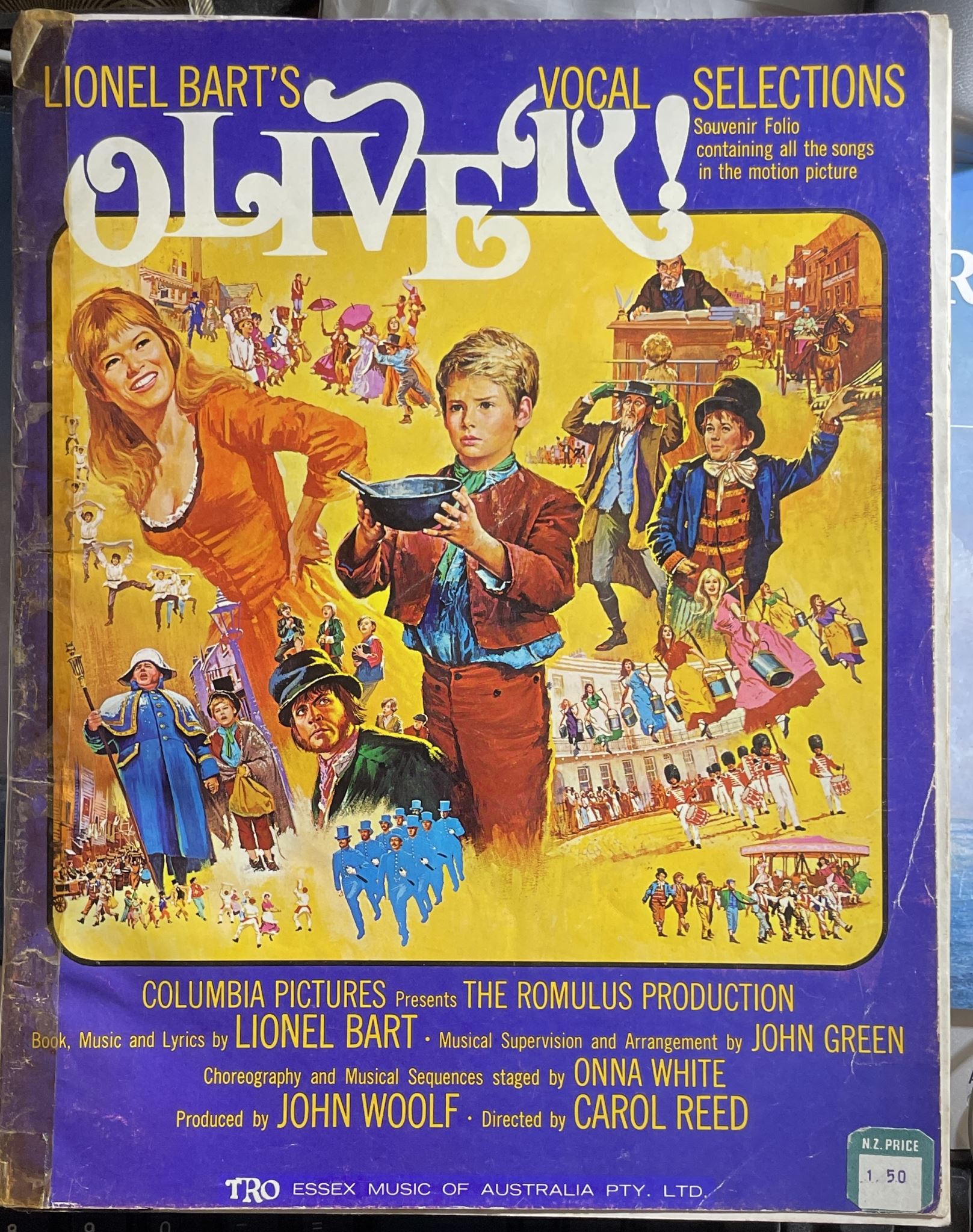 Lionel Bart's Oliver Vocal Selections Souvenir Folio