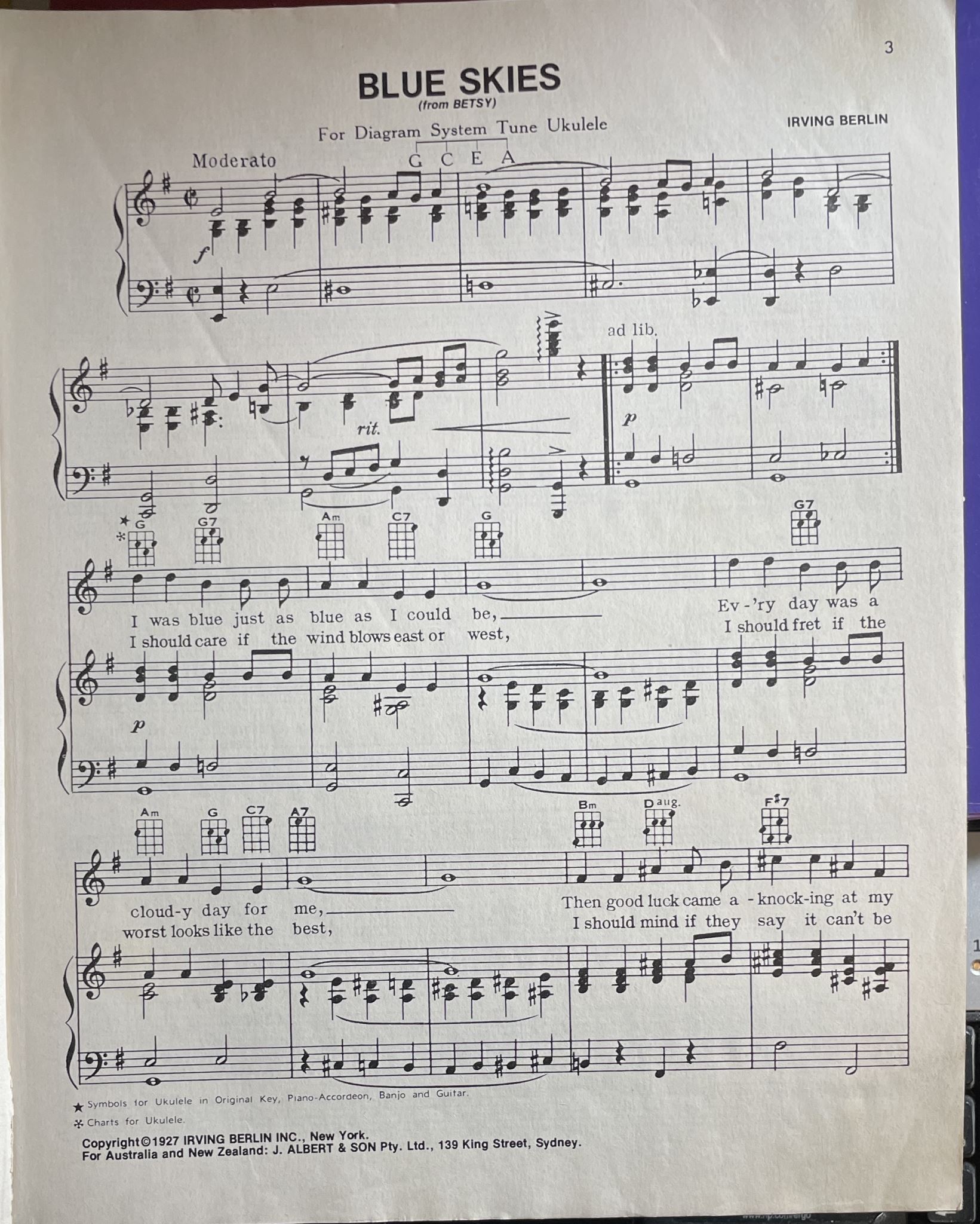 Mammoth Folio 13 Hits from the Musicals