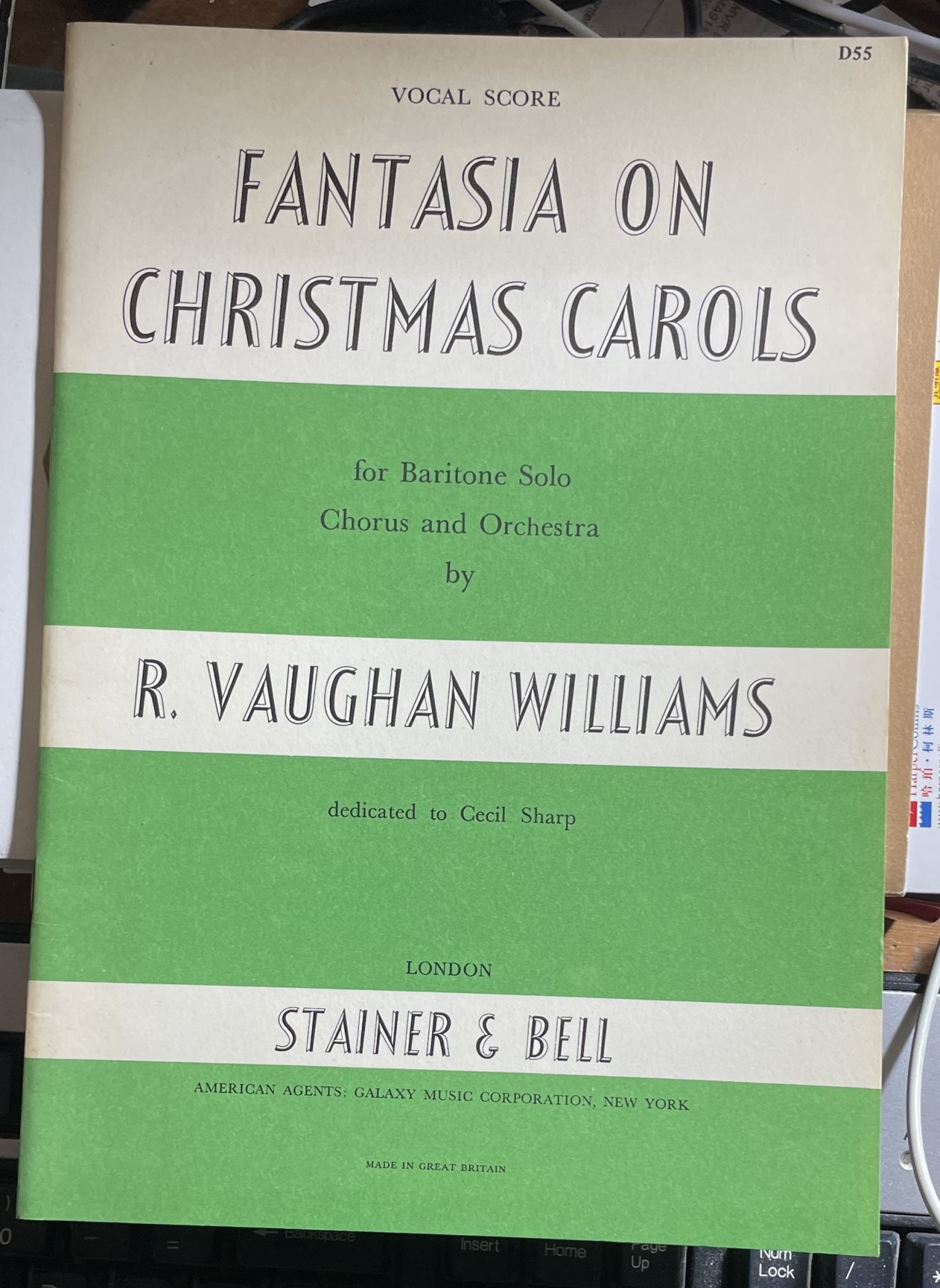 Fantasia on Christmas Carols for Baritone Solo Chorus and Orchestra