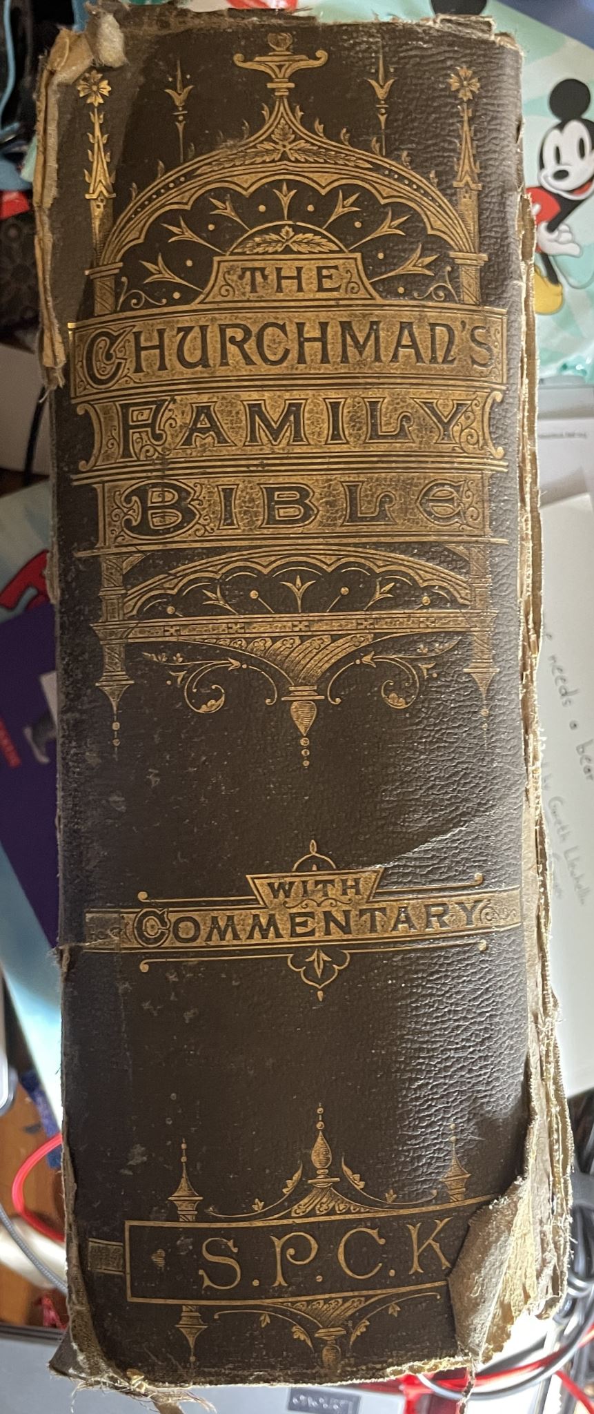 The Churchman's Family Bible with Commentary
