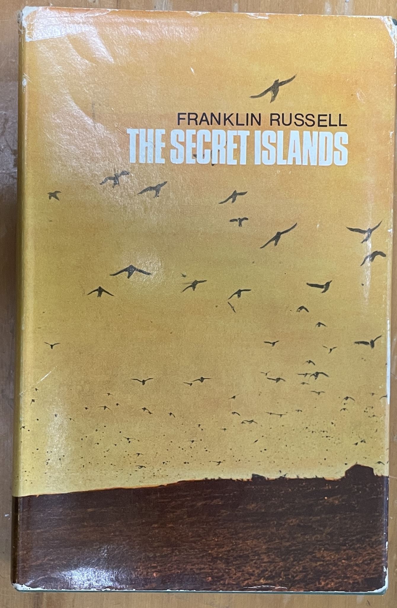 The Secret Islands by Franklin Russell