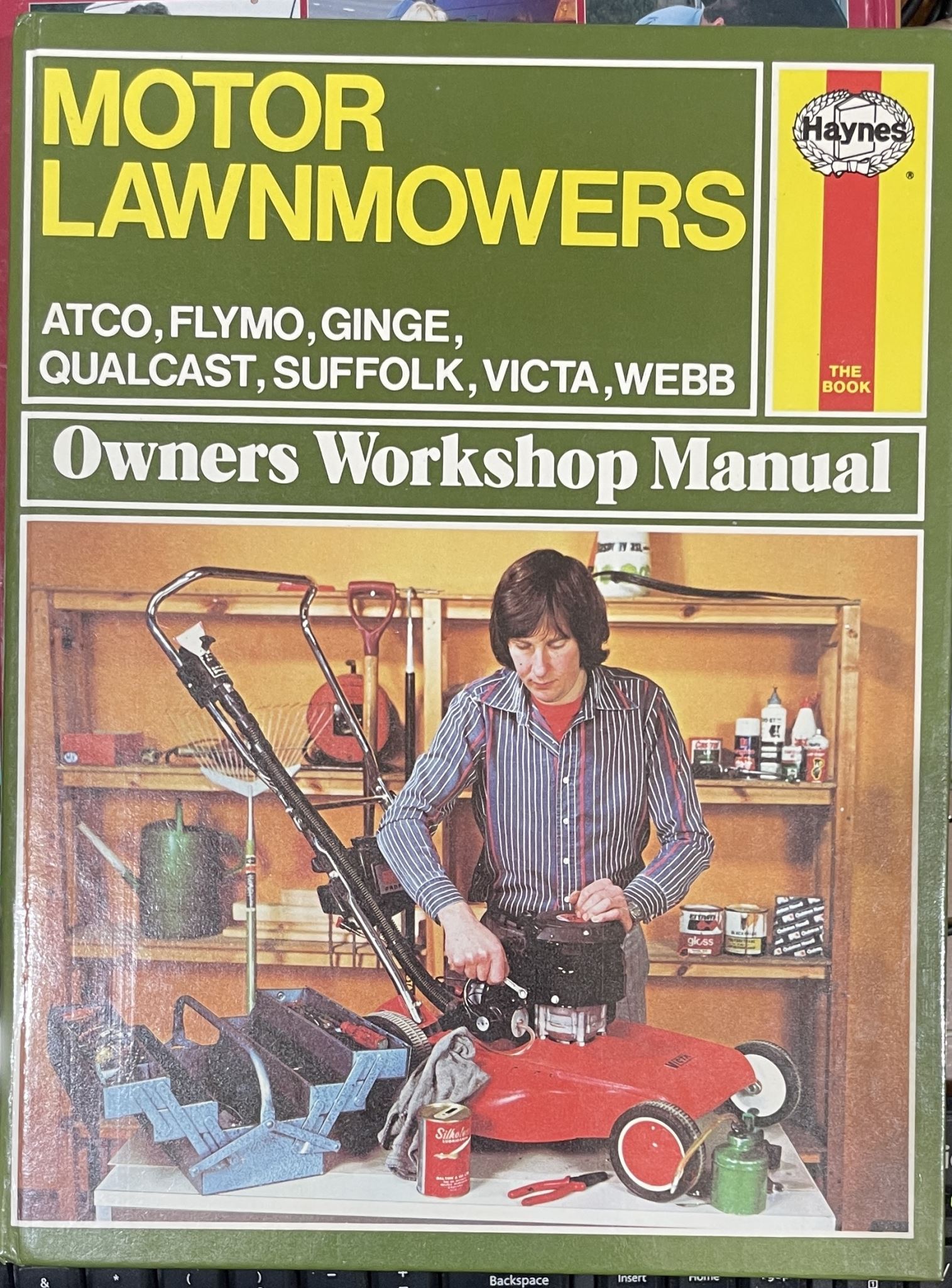 Motor Lawnmower's Owner's Workshop Manual