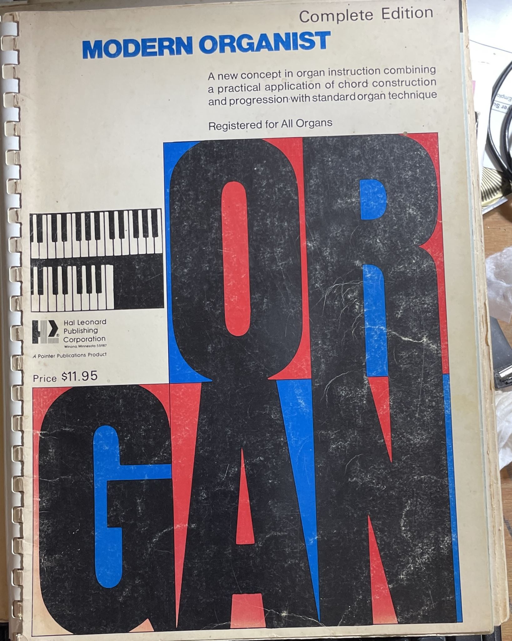 Modern Organist Complete Edition