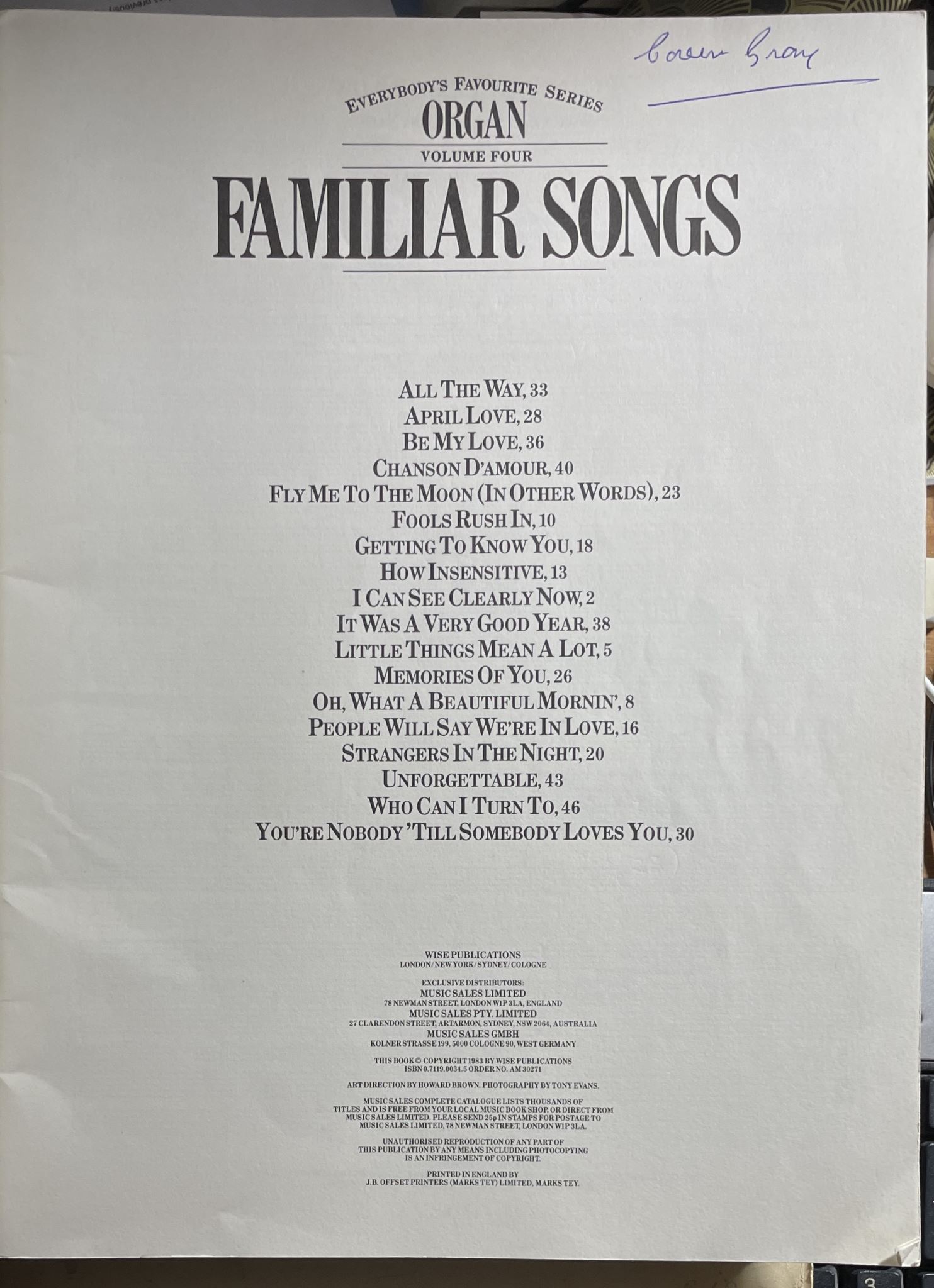 Familiar songs Arranged for all organ with full lyrics