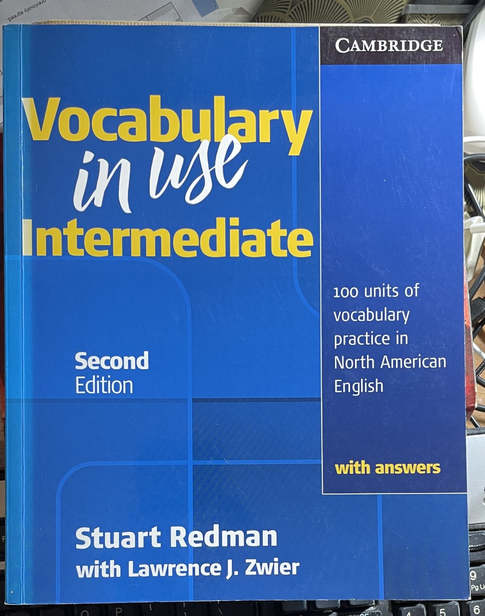 Cambridge Vocabulary in Use Intermediate with Answers