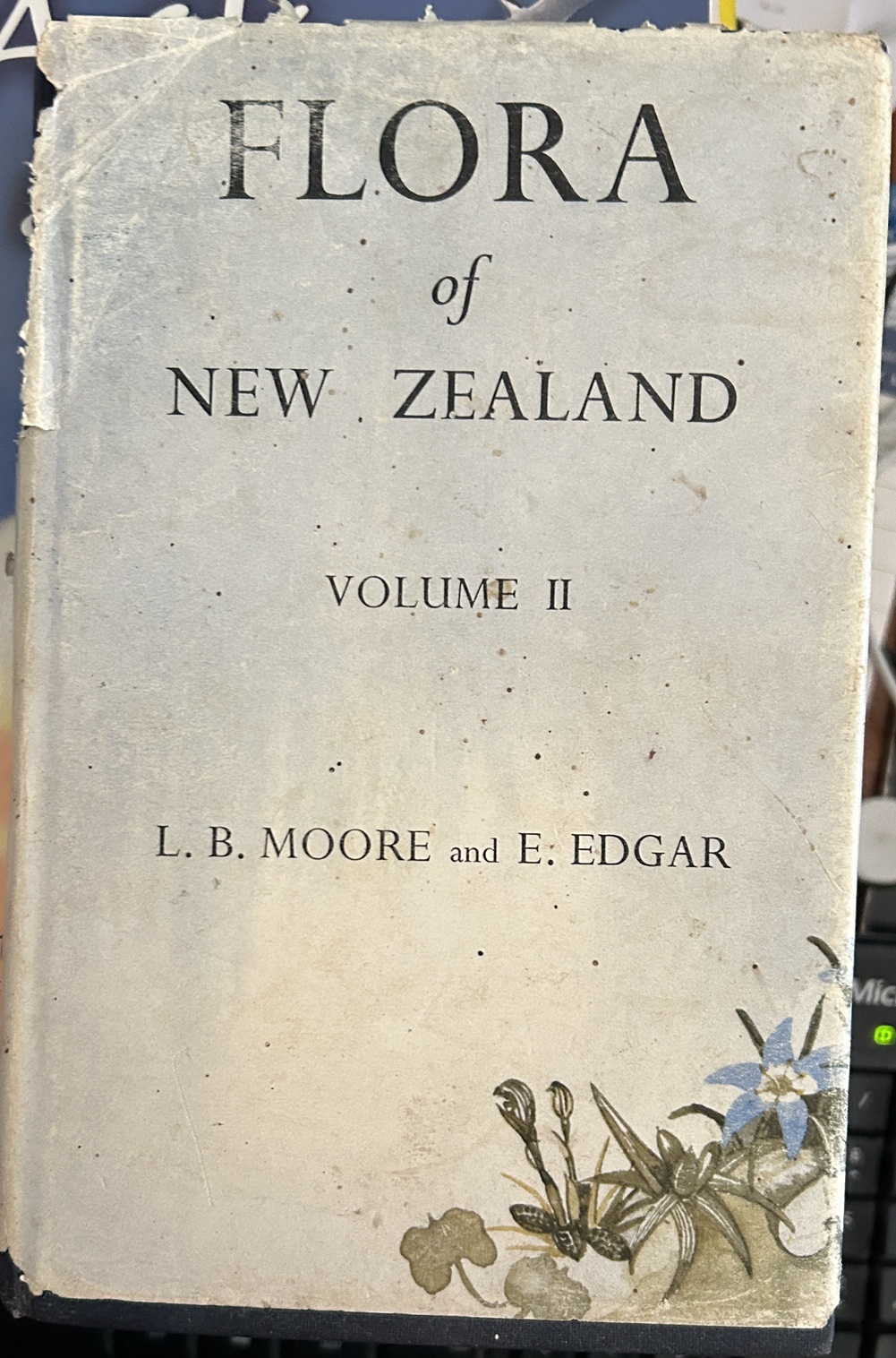 Flora of New Zealand Volume II